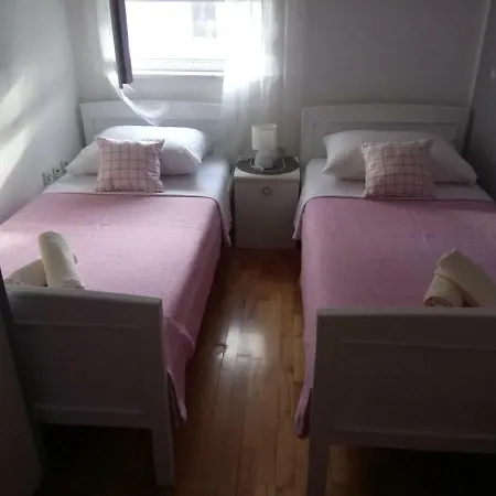 Apartman Domagoj * Maslenica